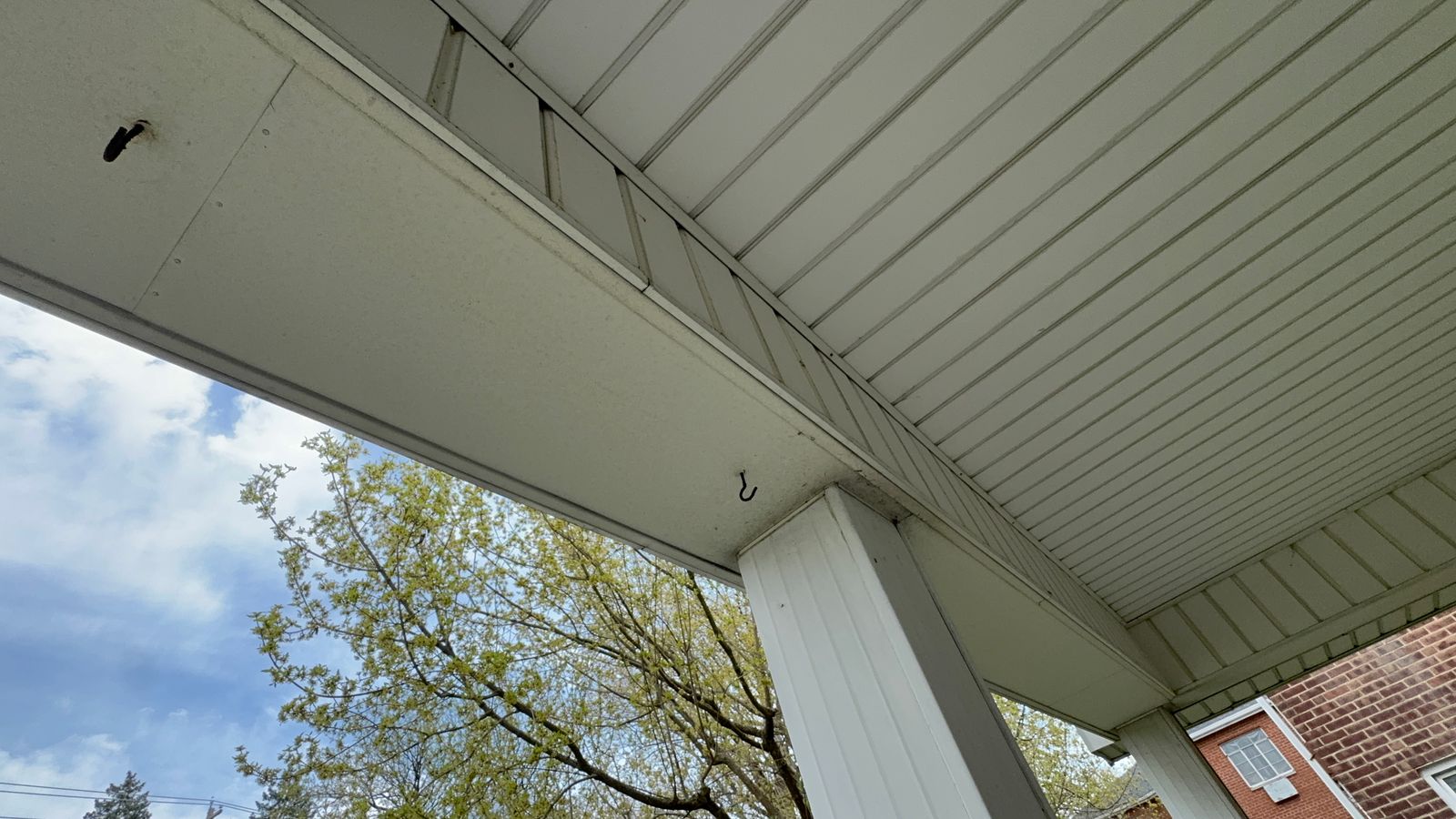 Bright clean soffit and fascia after washing